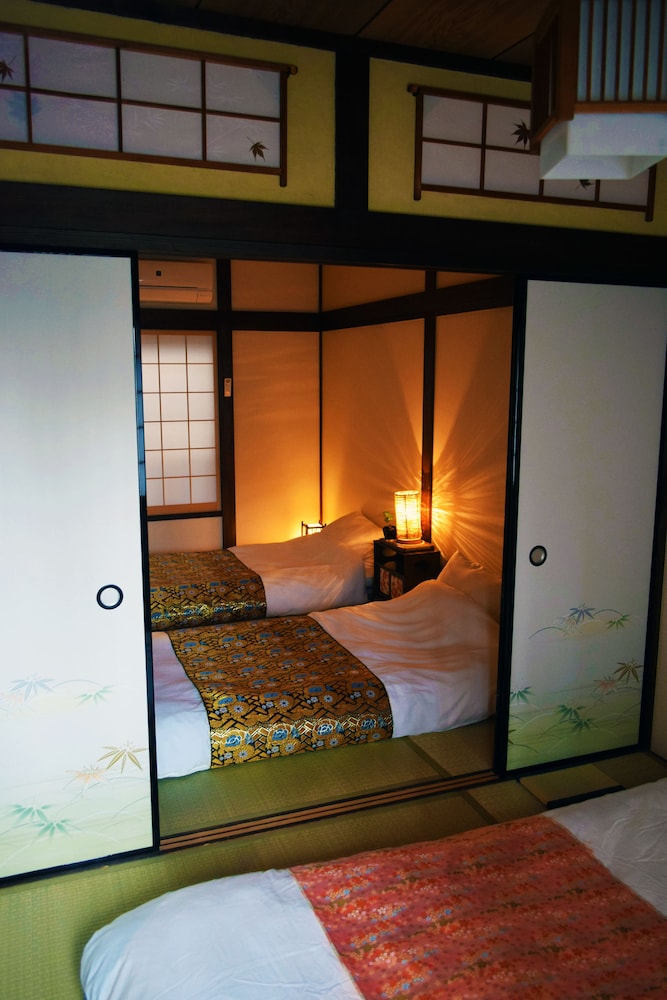 GUESTHOUSE HANAMIYA 京都