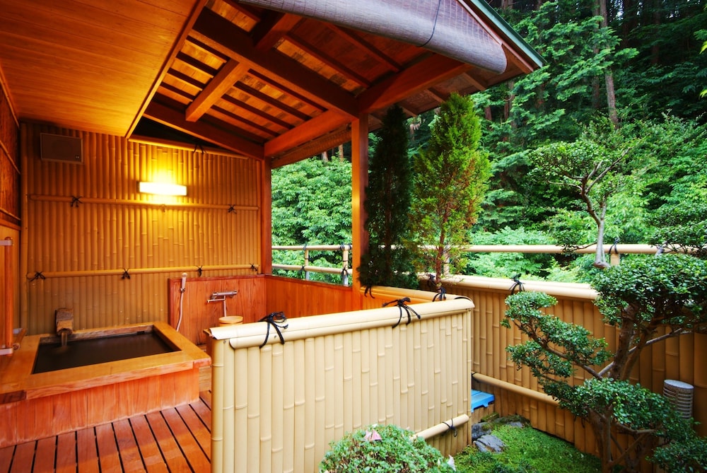 松園荘 保津川亭 京都