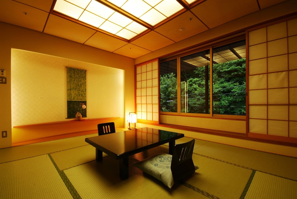 松園荘 保津川亭 京都