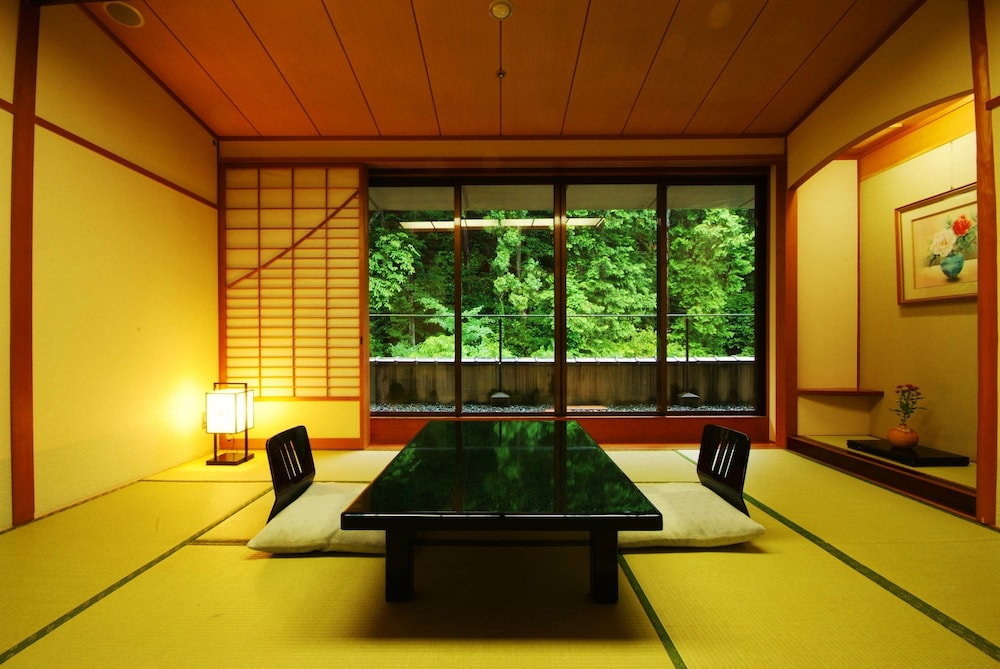松園荘 保津川亭 京都