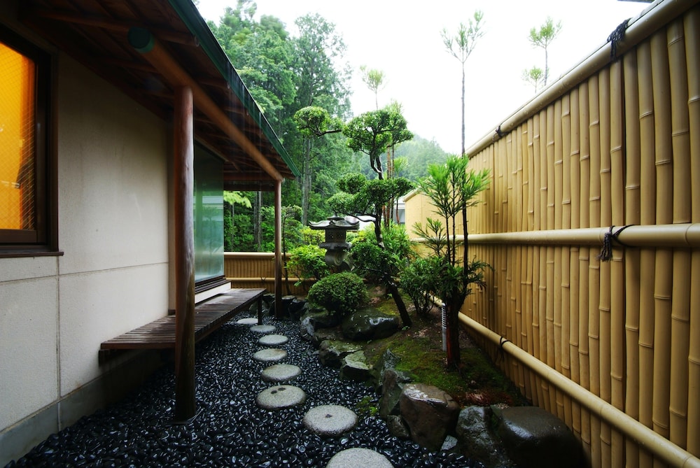 松園荘 保津川亭 京都