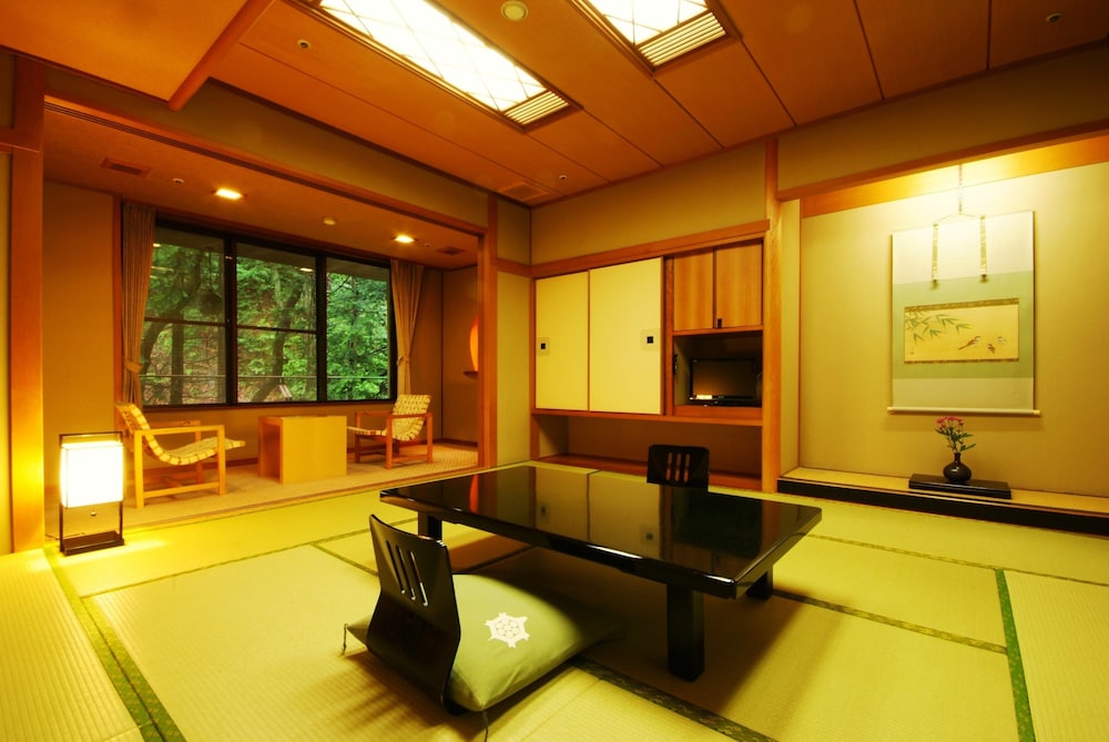 松園荘 保津川亭 京都