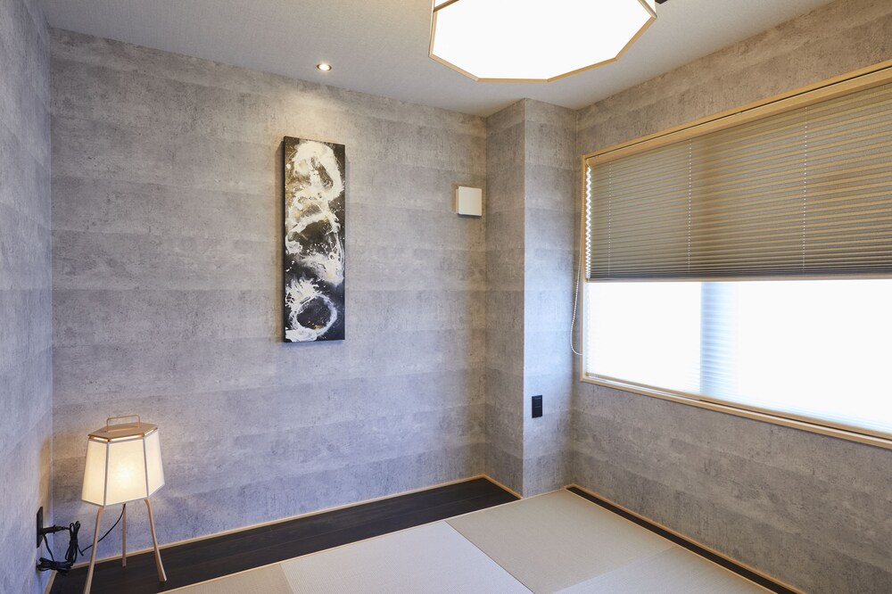 RINN SHIJO NISHINOTOIN 京都