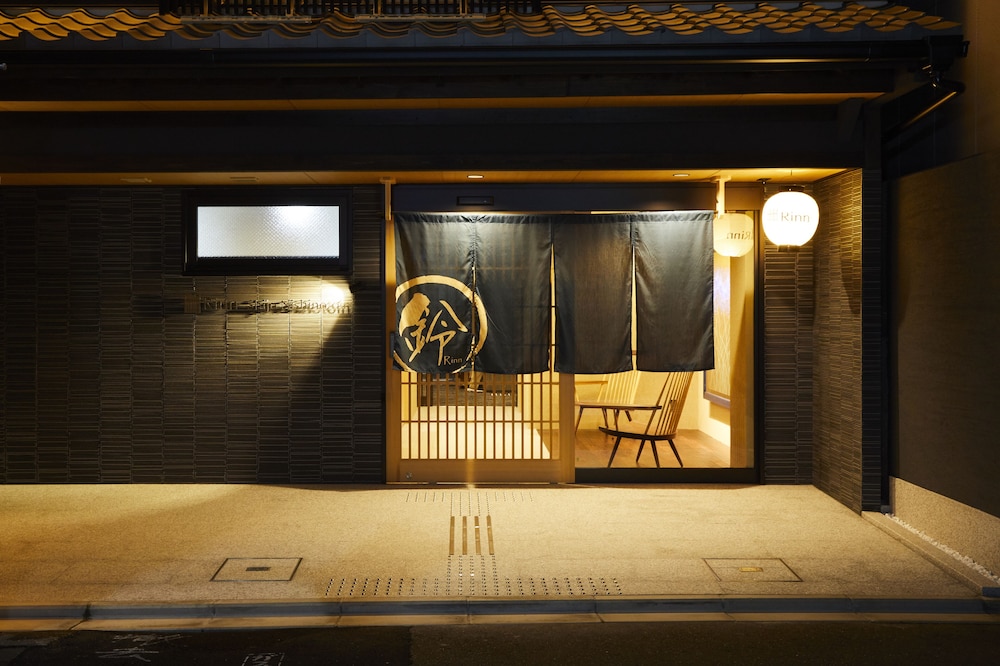 RINN SHIJO NISHINOTOIN 京都