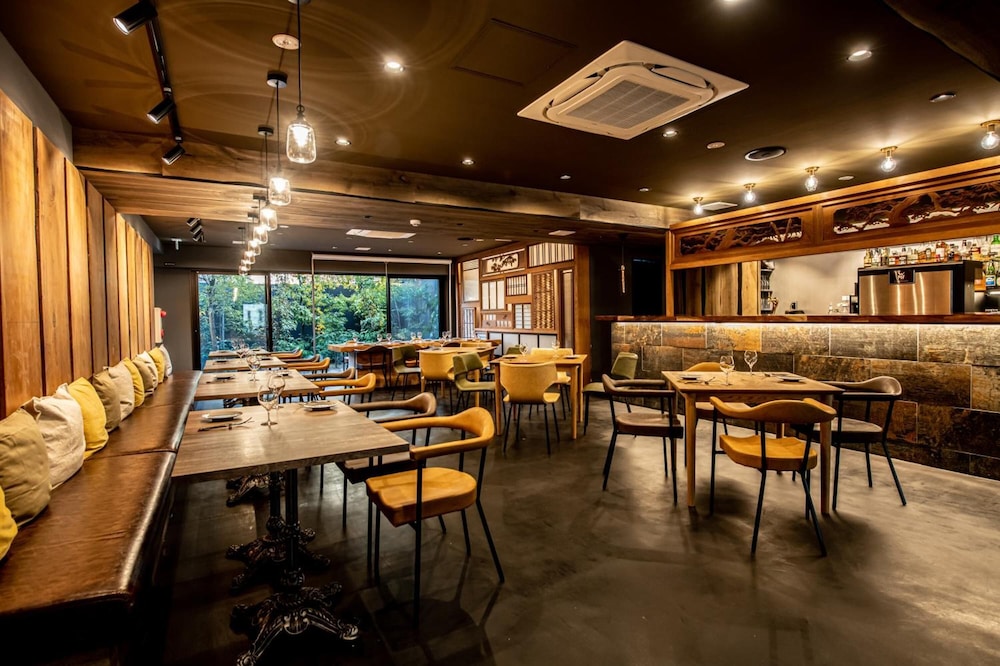 ホテル バニスター 京都 京都