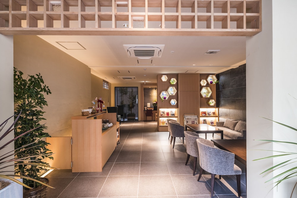 京都 新町六角ホテル グランレブリー 京都