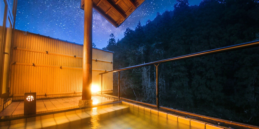 料理旅館 枕川楼 京都