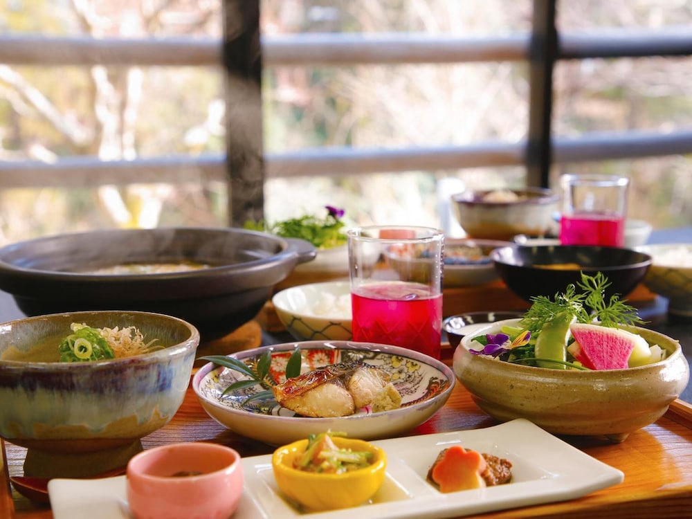 料理旅館 枕川楼 京都