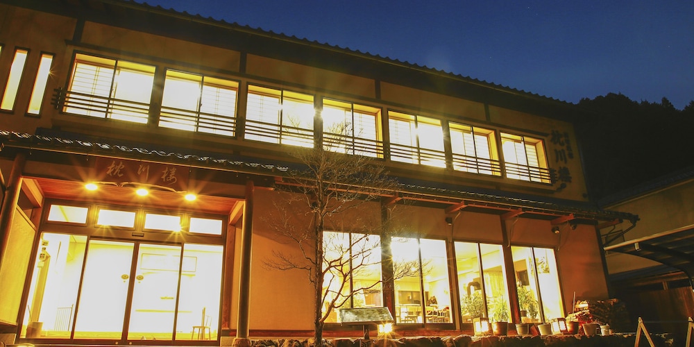 料理旅館 枕川楼 京都