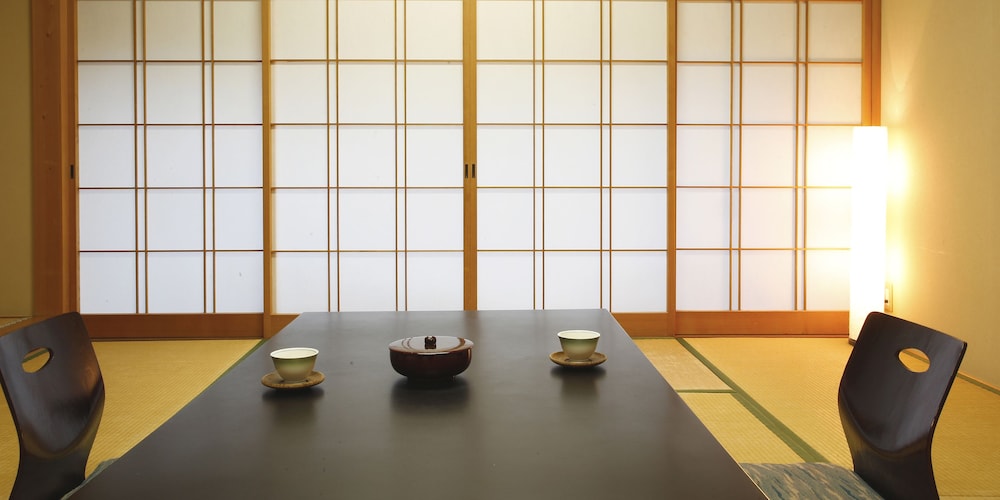 料理旅館 枕川楼 京都