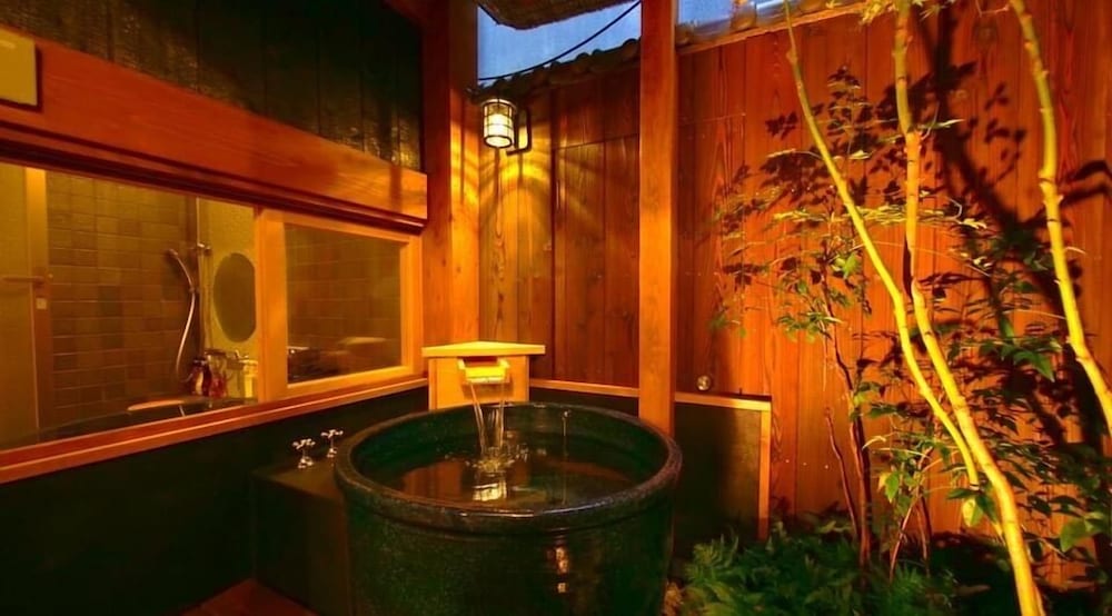 京いすけ 百足屋町 OTONARI 京都
