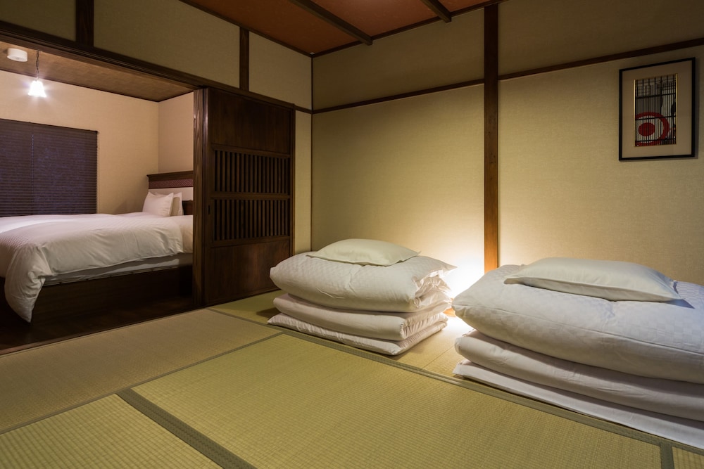 京いすけ 百足屋町 OTONARI 京都