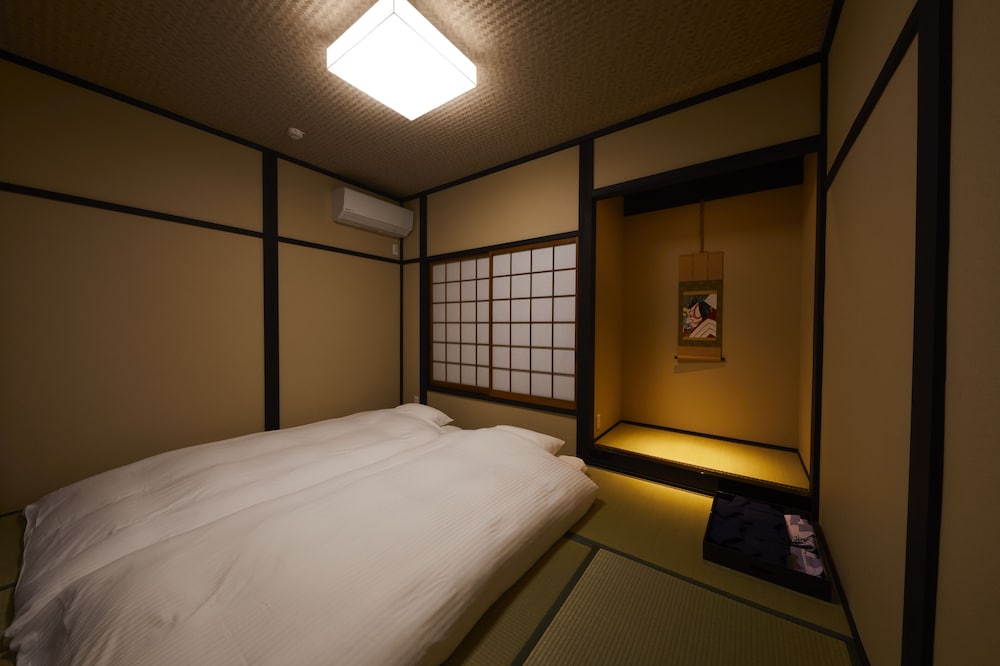鈴 突抜 京都