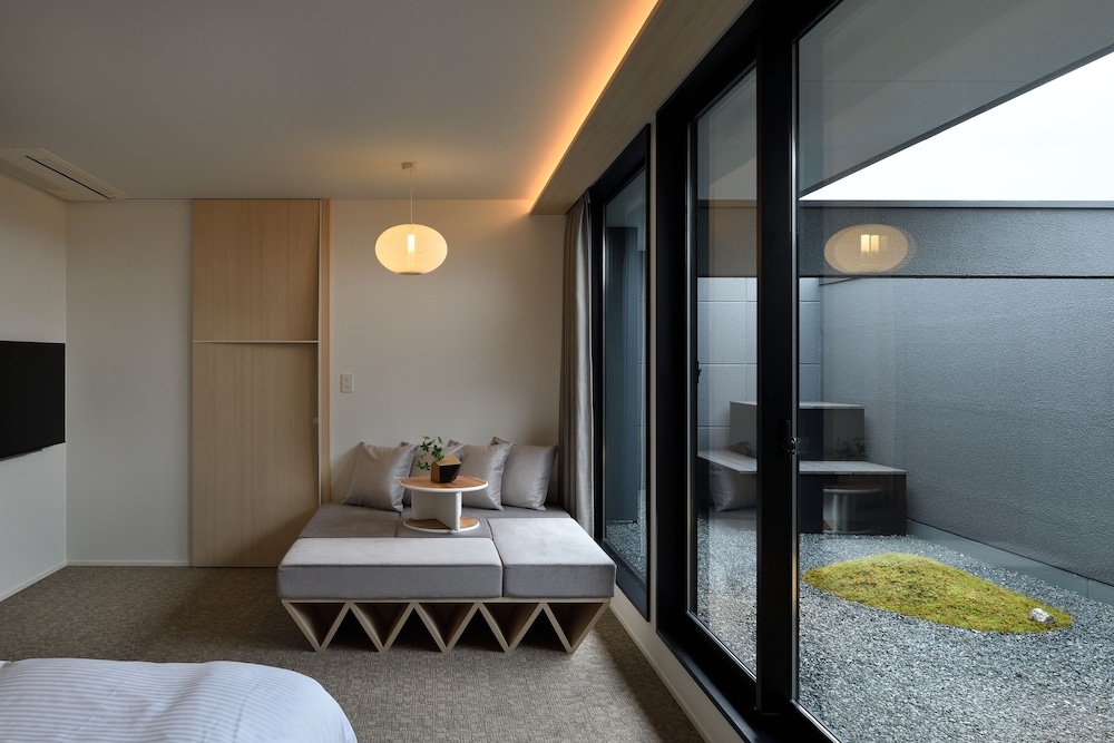HOTEL KYOTOLOGY 京都