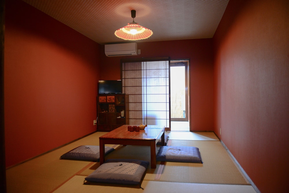 NISHIOJI KADO 京都