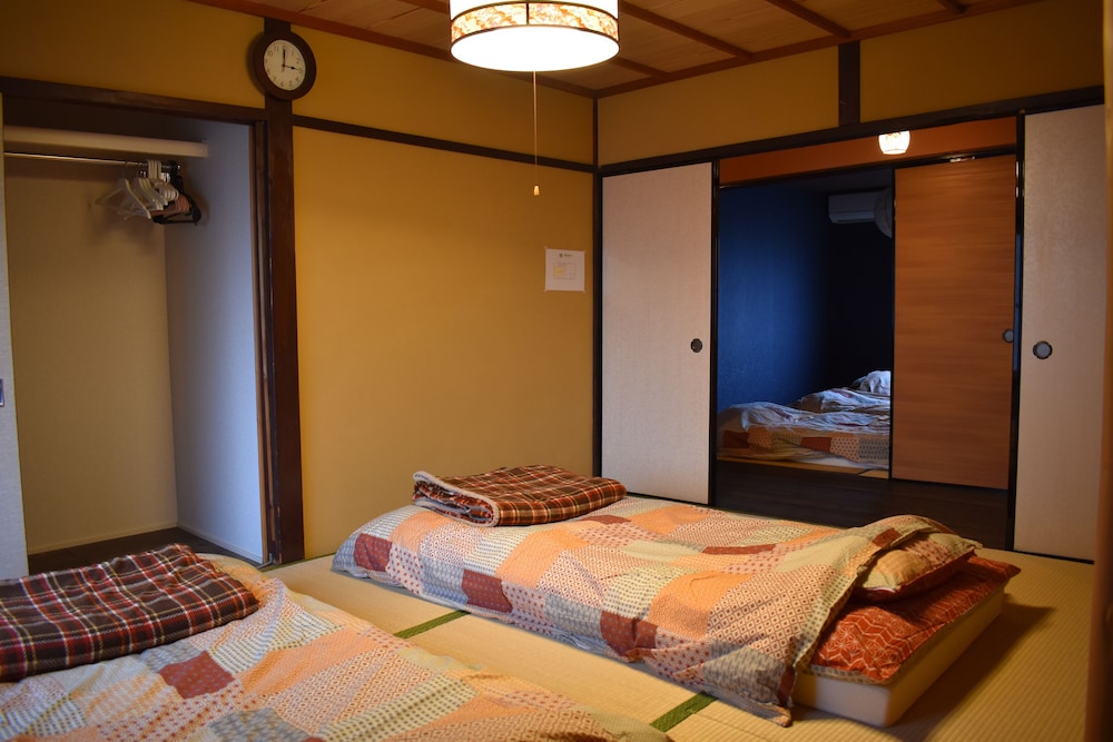 NISHIOJI KADO 京都