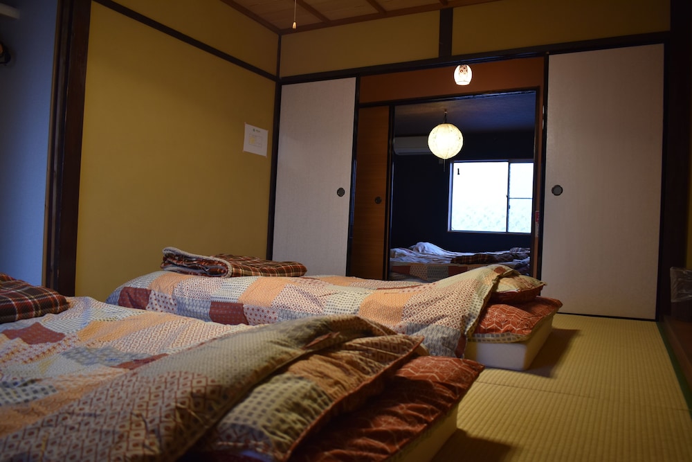 NISHIOJI KADO 京都