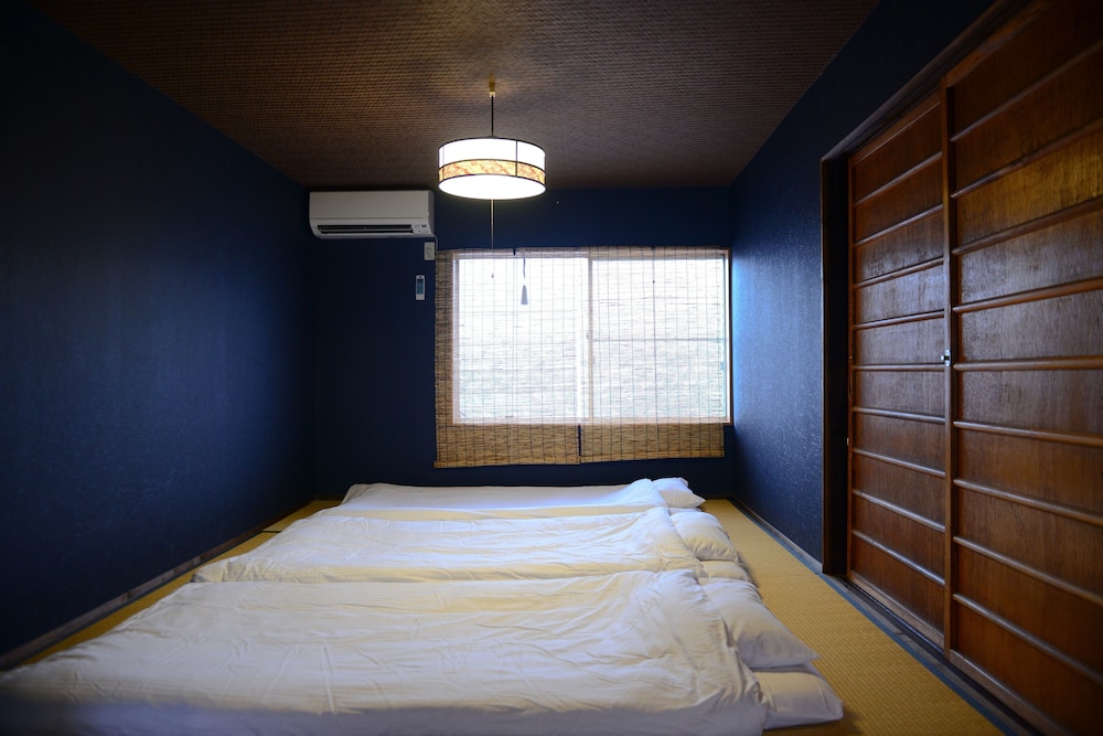 NISHIOJI KADO 京都