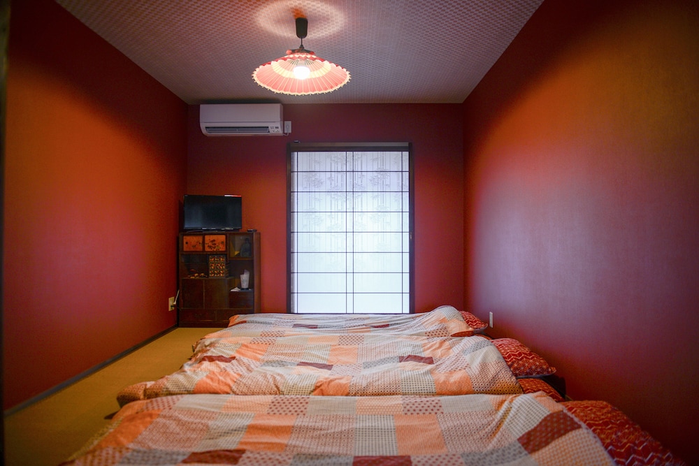 NISHIOJI KADO 京都