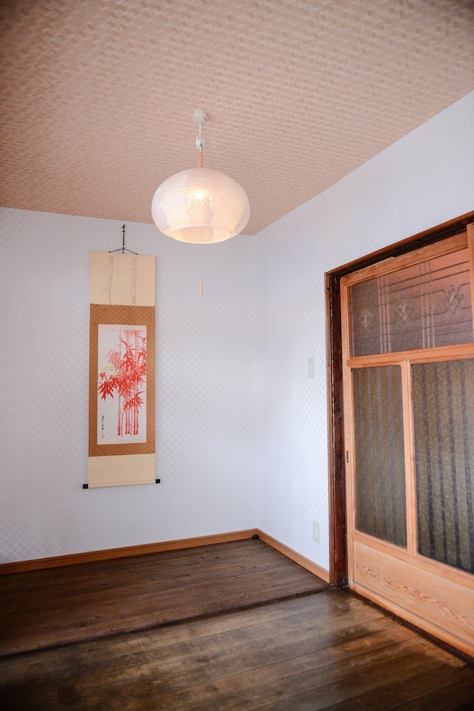 NISHIOJI KADO 京都