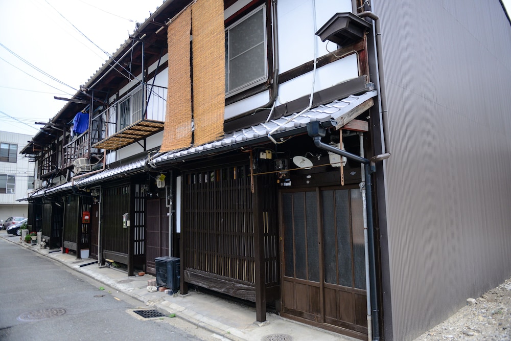 NISHIOJI KADO 京都