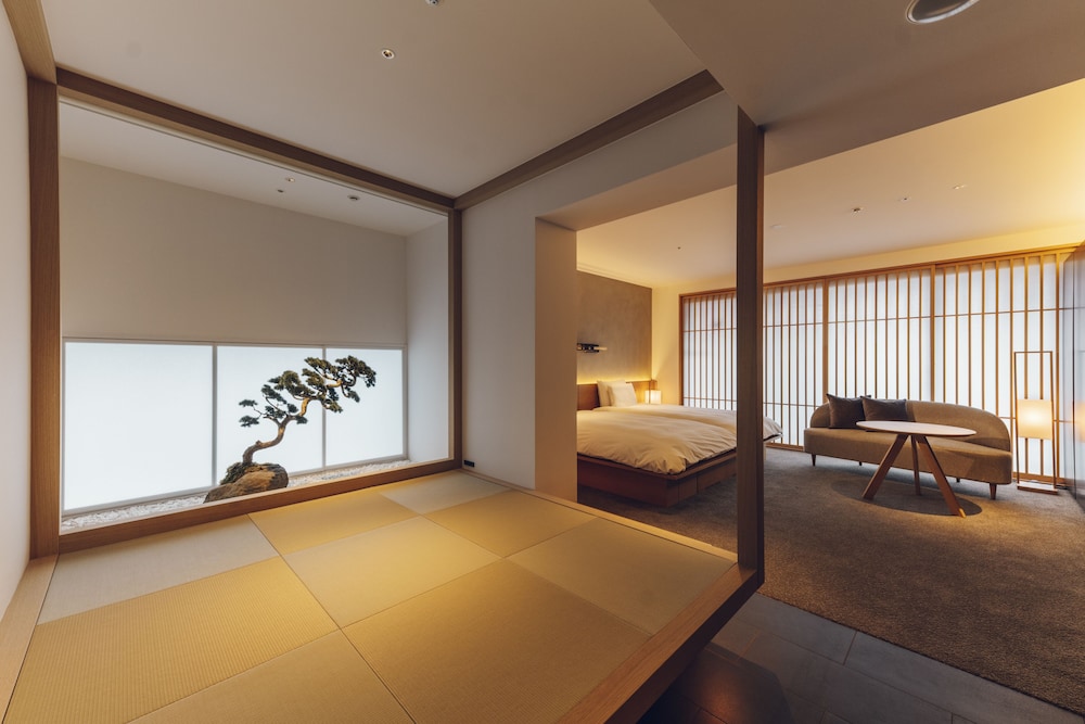 NOL KYOTO SANJO 京都
