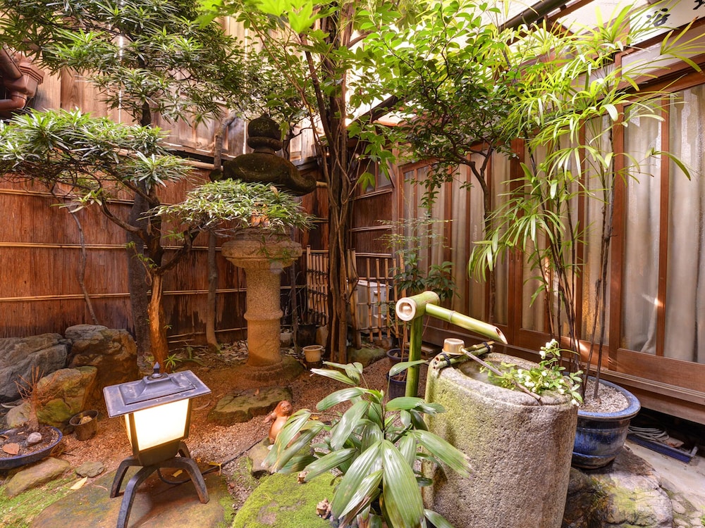 山茂登旅館 京都