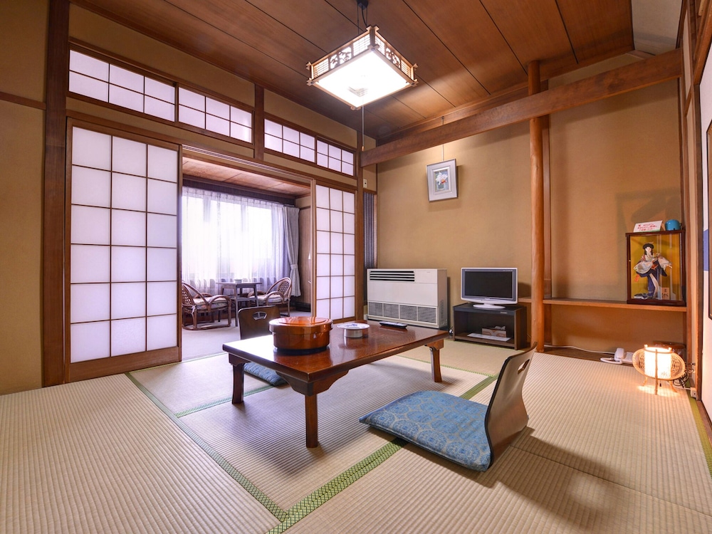 山茂登旅館 京都