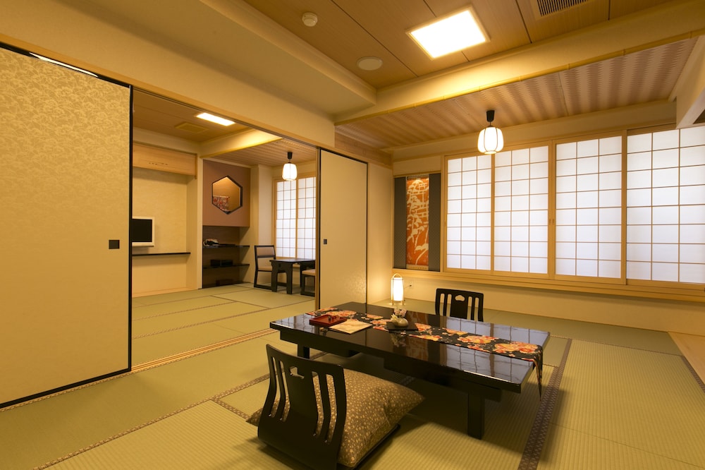 松井本館 京都