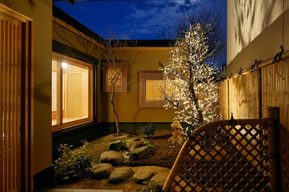 HANARE KYOTO 御宿 長谷川 京都