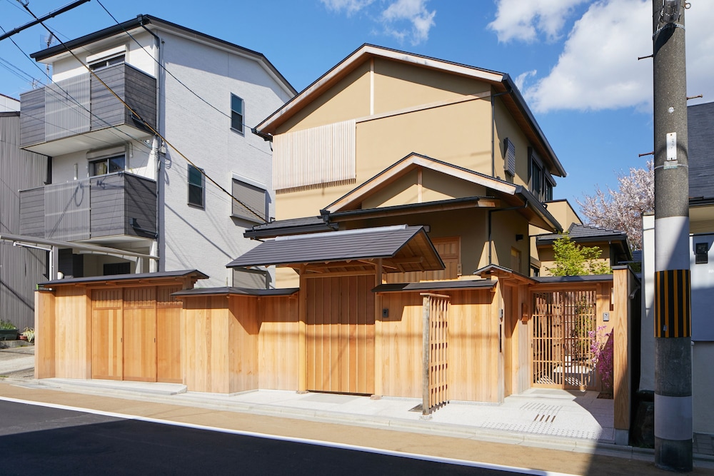 HANARE KYOTO 御宿 長谷川 京都