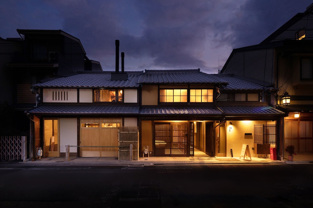 奏 松原御幸町 もみじ邸 京都