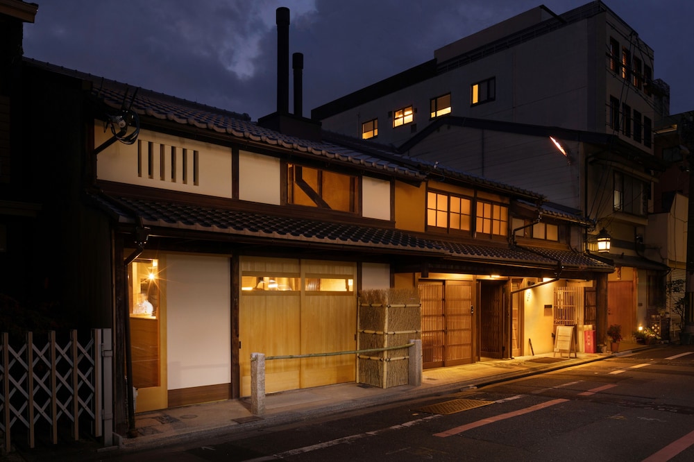 奏 松原御幸町 もみじ邸 京都