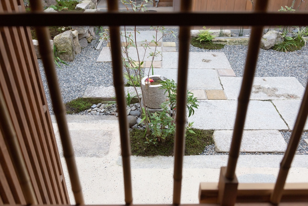 奏 松原御幸町 もみじ邸 京都