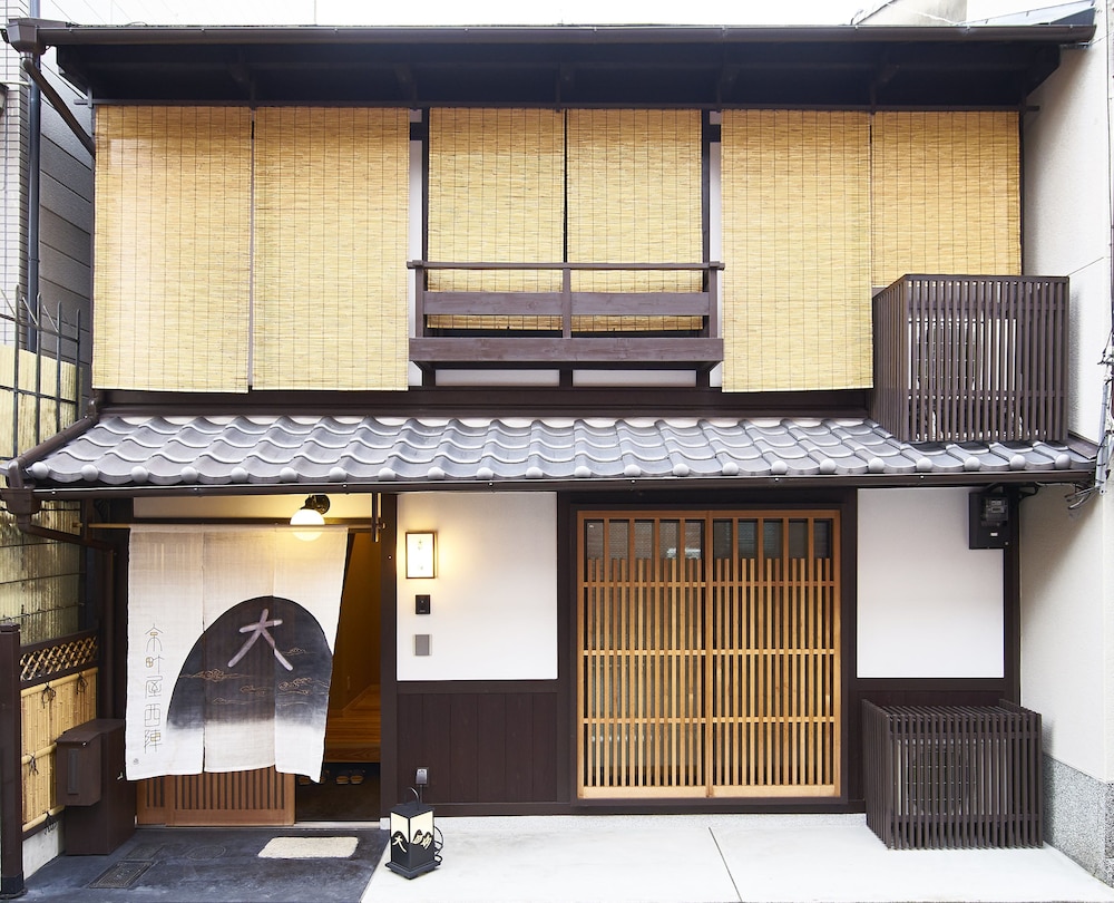 HANARE KYOTO 京町屋 西陣 京都