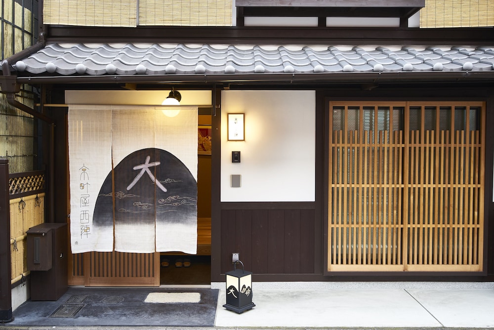 HANARE KYOTO 京町屋 西陣 京都
