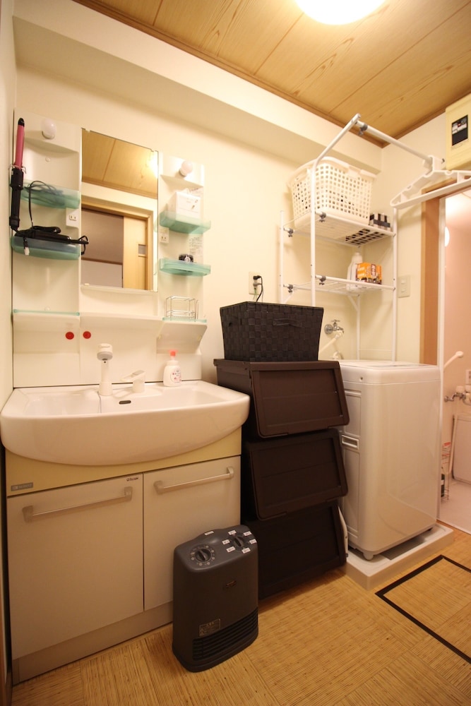 TRAD GUEST HOUSE KYOTO 京都