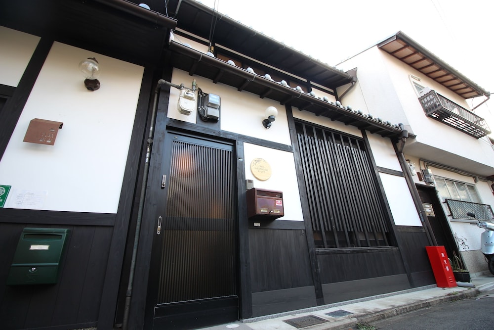 TRAD GUEST HOUSE KYOTO 京都