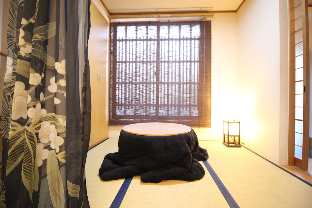 TRAD GUEST HOUSE KYOTO 京都