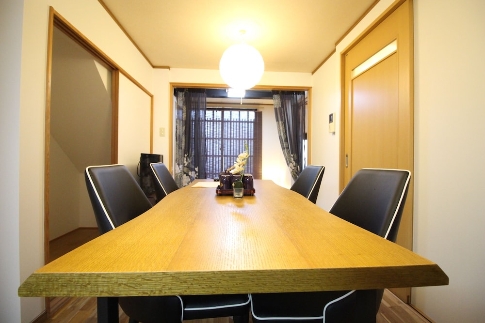TRAD GUEST HOUSE KYOTO 京都