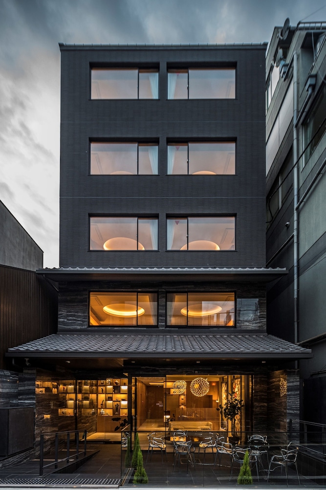京都四条高倉ホテル GRANDEREVERIE 京都