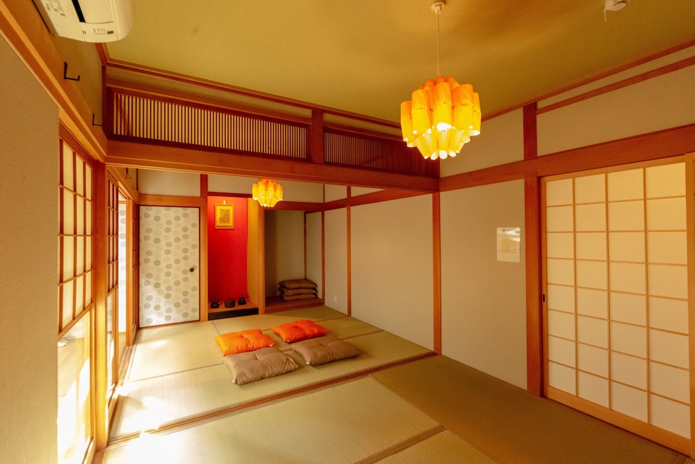 四条烏丸京隠 青の屋 京都