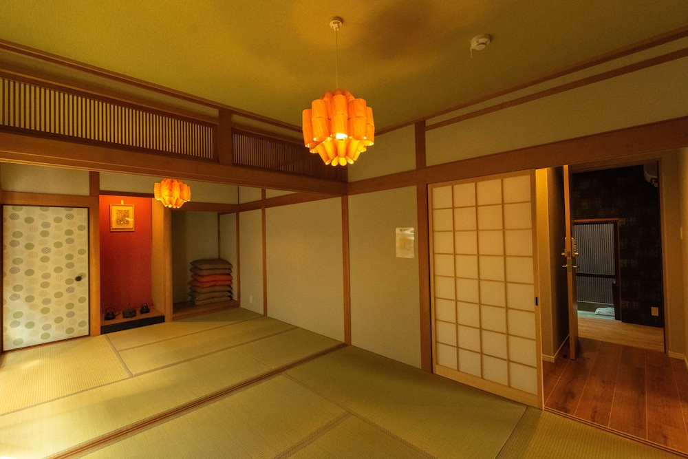 四条烏丸京隠 青の屋 京都