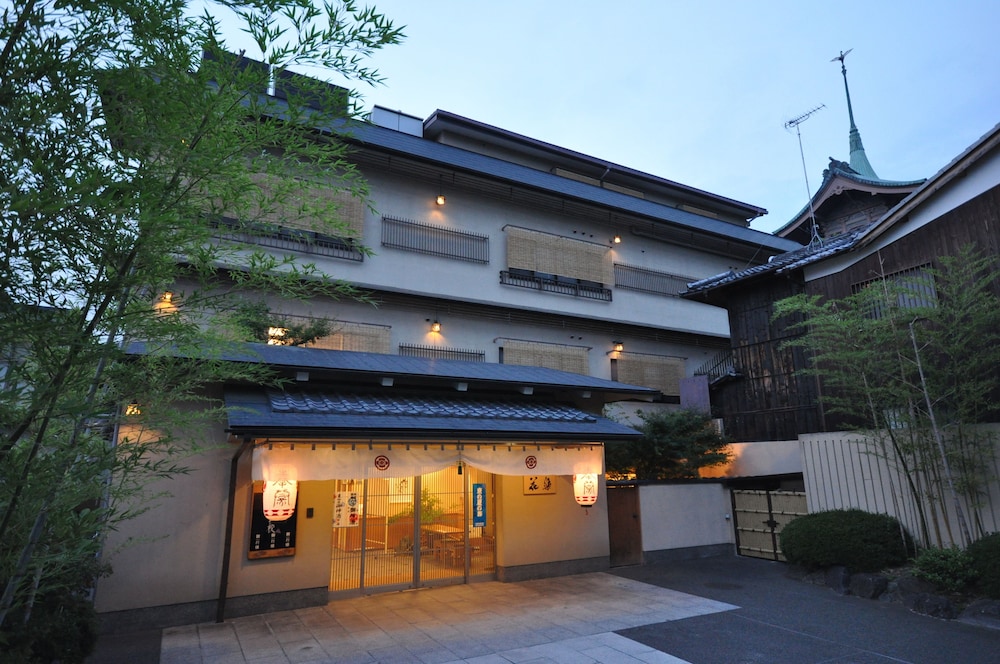 祇園旅館 花楽 京都