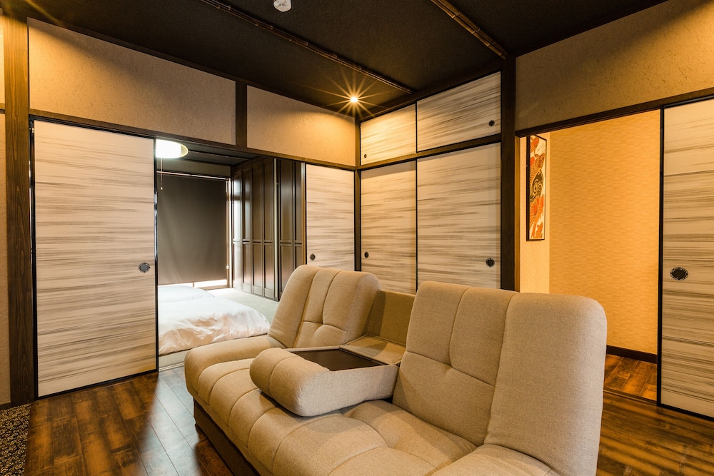 SHIKI HOMES 忍 京都