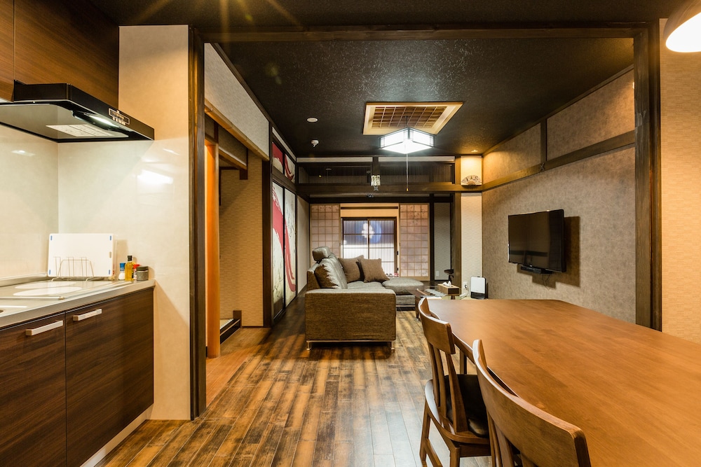 SHIKI HOMES 忍 京都