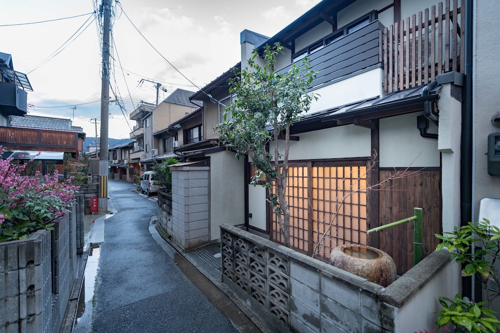 雲町屋 岡崎 KUMOMACHIYA OKAZAKI 京都