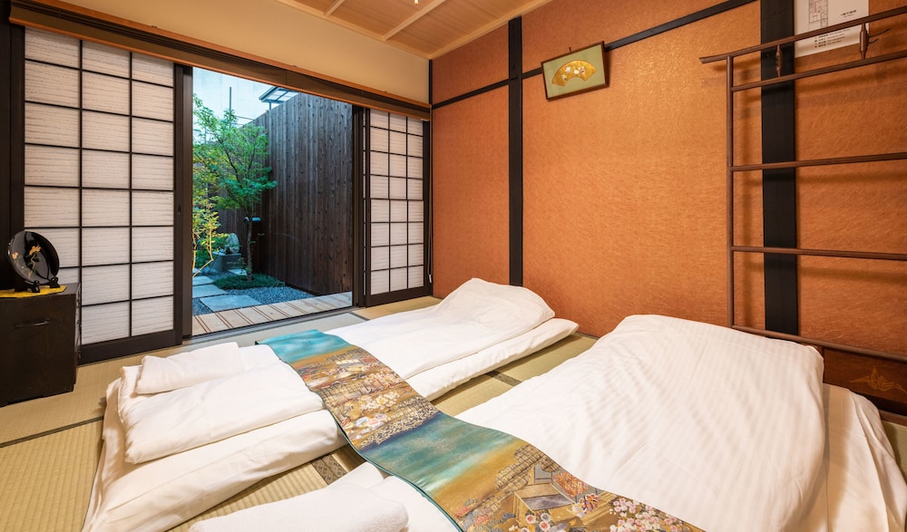 雲町屋 蛸薬師 KUMOMACHIYA TAKOYAKUSHI 京都