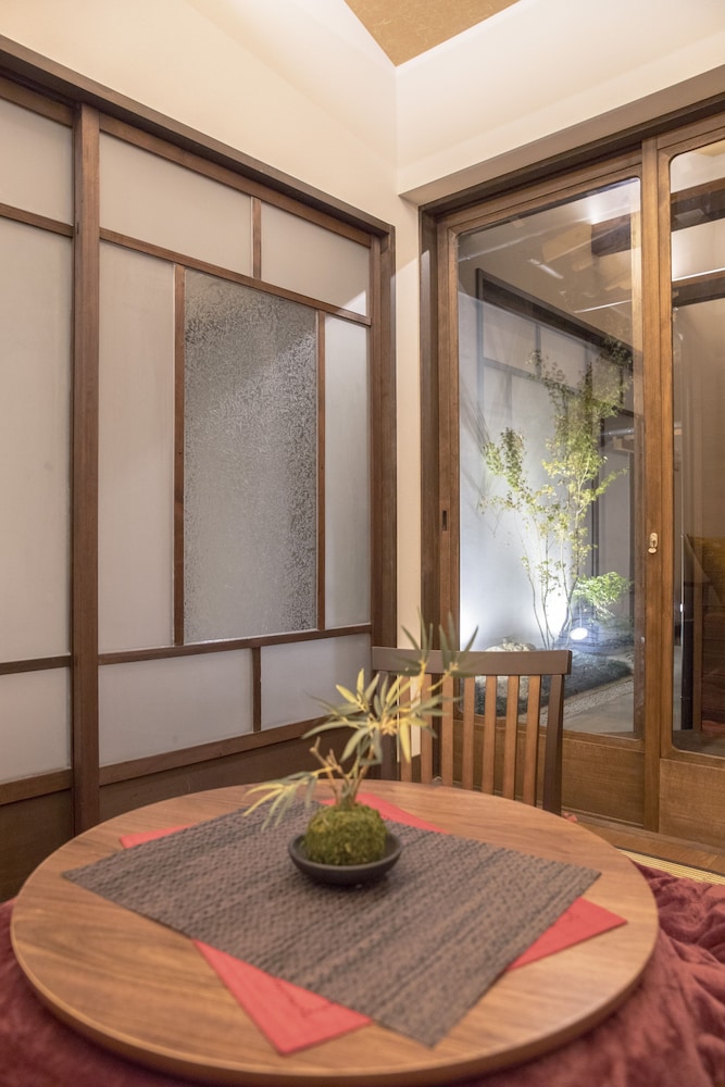 ホテル待賢院二条城 京都