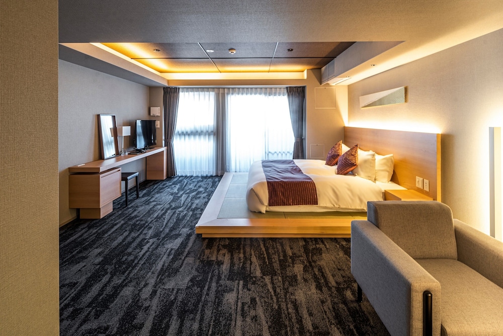 RESI STAY MAYU GRACE HOTEL 京都